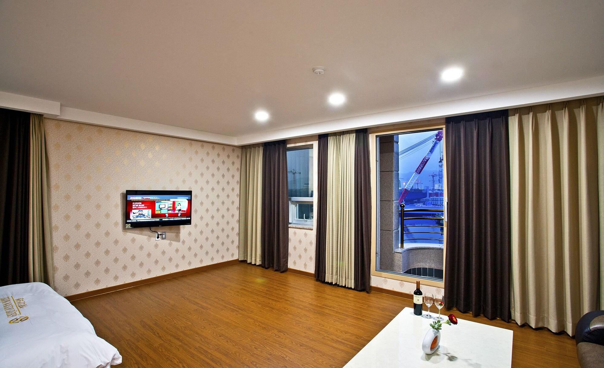 Geoje Ocean Hotel Exterior photo